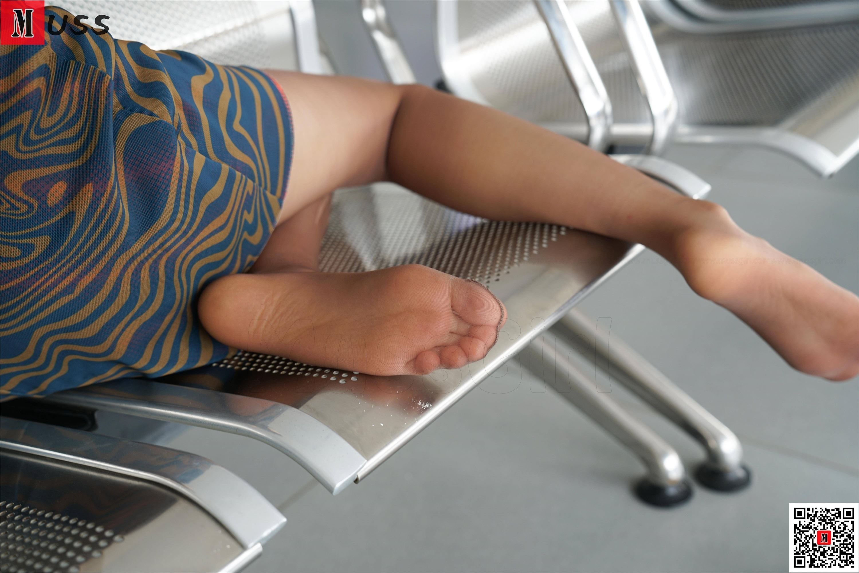 MussGirl慕丝女郎  NO.184 灰丝连衣裙